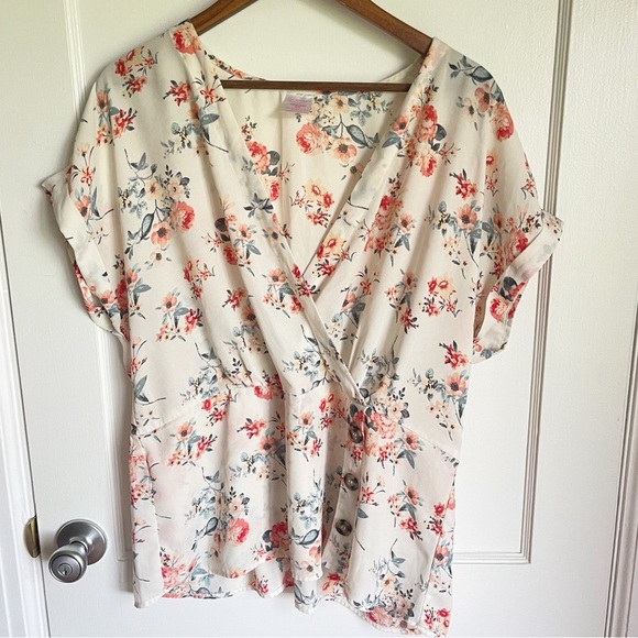 No Boundaries Tops - No Boundaries Floral Blouse